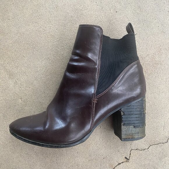 H&M Brown Leather Heeled Ankle Booties - Picture 2 of 13